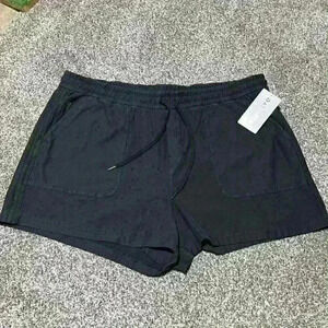 Athleta NWT Women's Farallon Short Size 26 Color Black $69 Retail